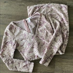 Form-fitting velvet detail dress